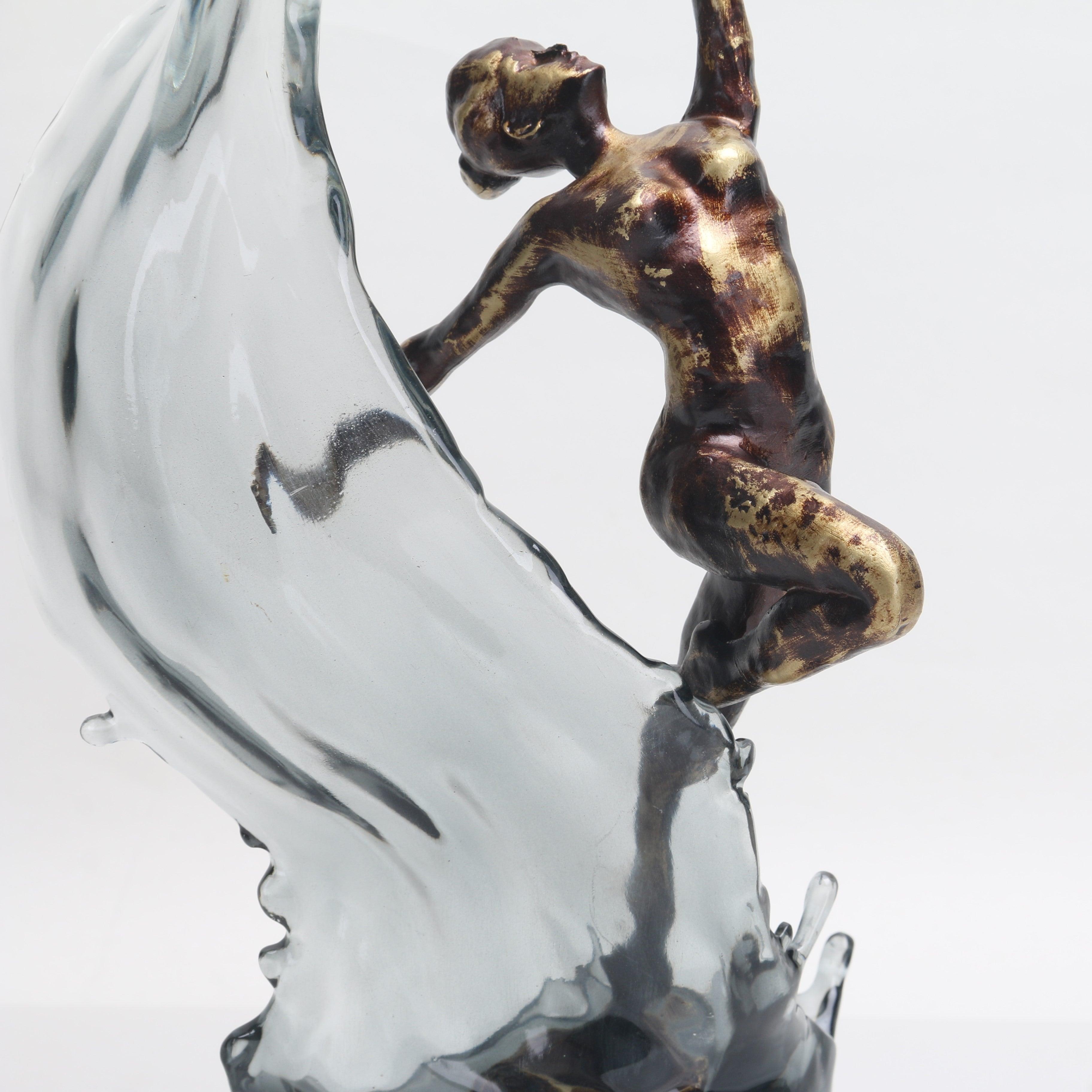 The Dancing Waves Statue