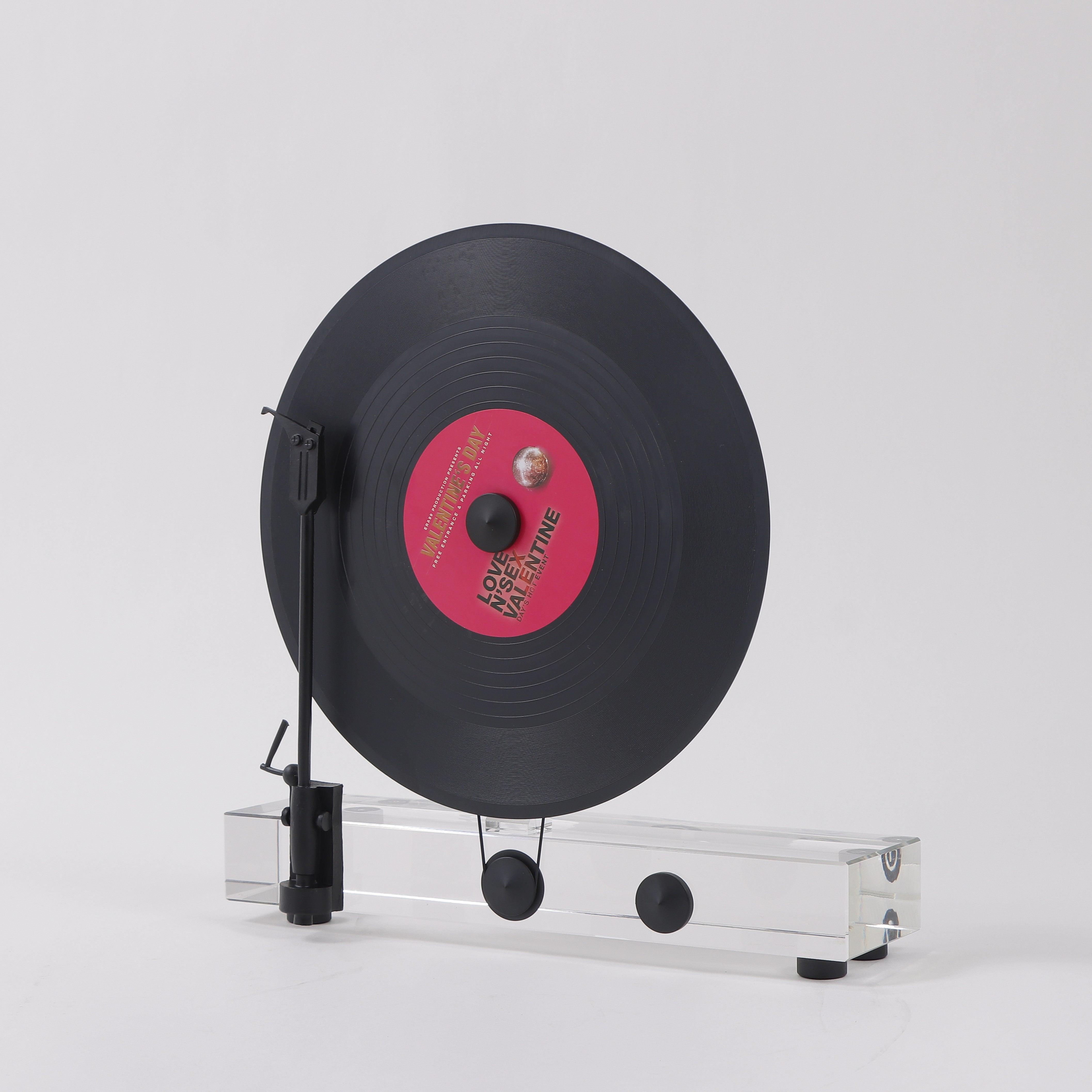 Nordic Gramophone Decor Object - Daamaira Home and Living Ltd