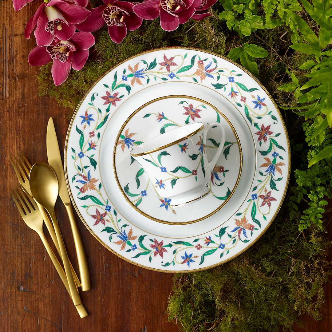 Noritake BOUNTIFUL GARDEN 12PC TEA SET