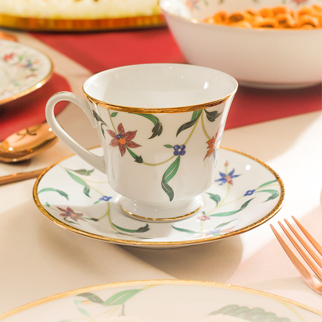 Noritake BOUNTIFUL GARDEN 12PC TEA SET