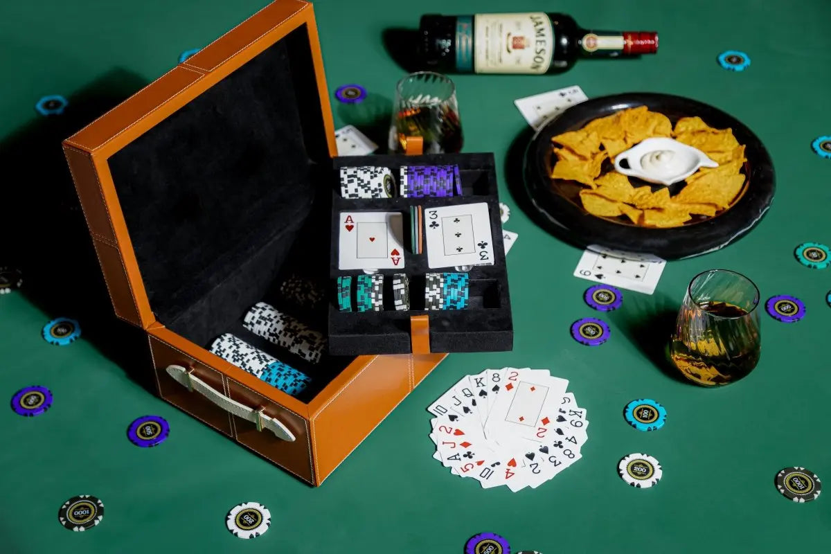 Chateau 275 Pcs Poker Set - Daamaira Home and Living Ltd