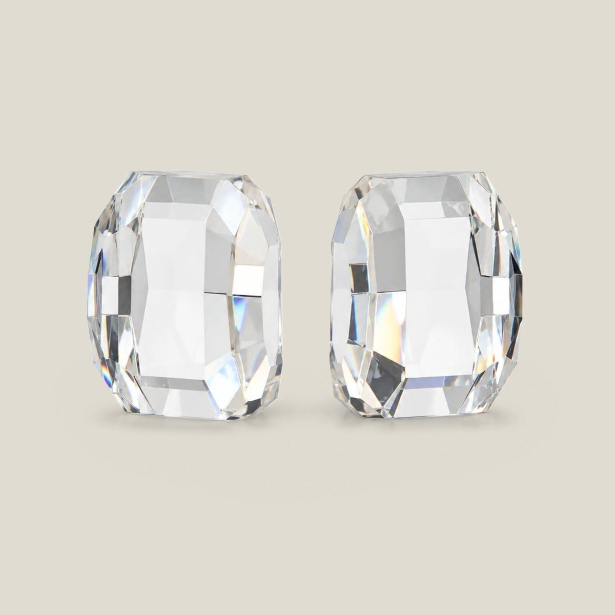 Decor Objects Diamond Bookend - Daamaira Home and Living Ltd