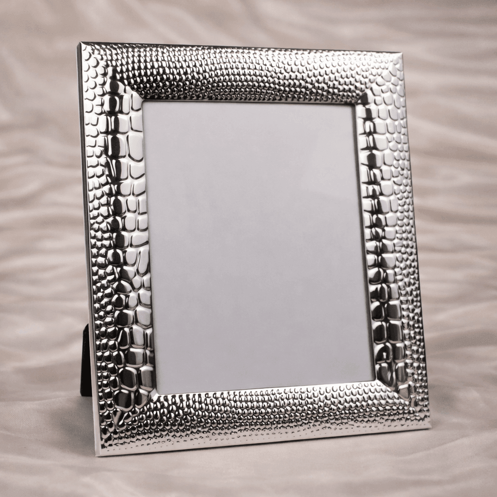 Gloss Silver Photo Frame - Daamaira Home and Living Ltd