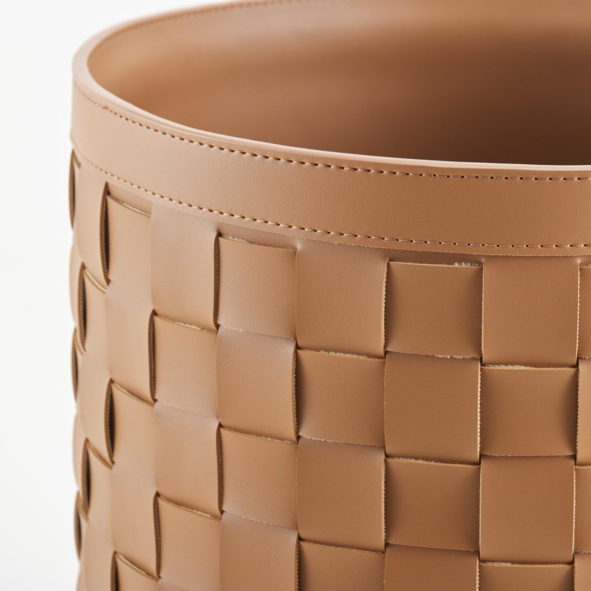 Wicker Storage Box Leather Storage Basket With Lid - Daamaira Home and Living Ltd