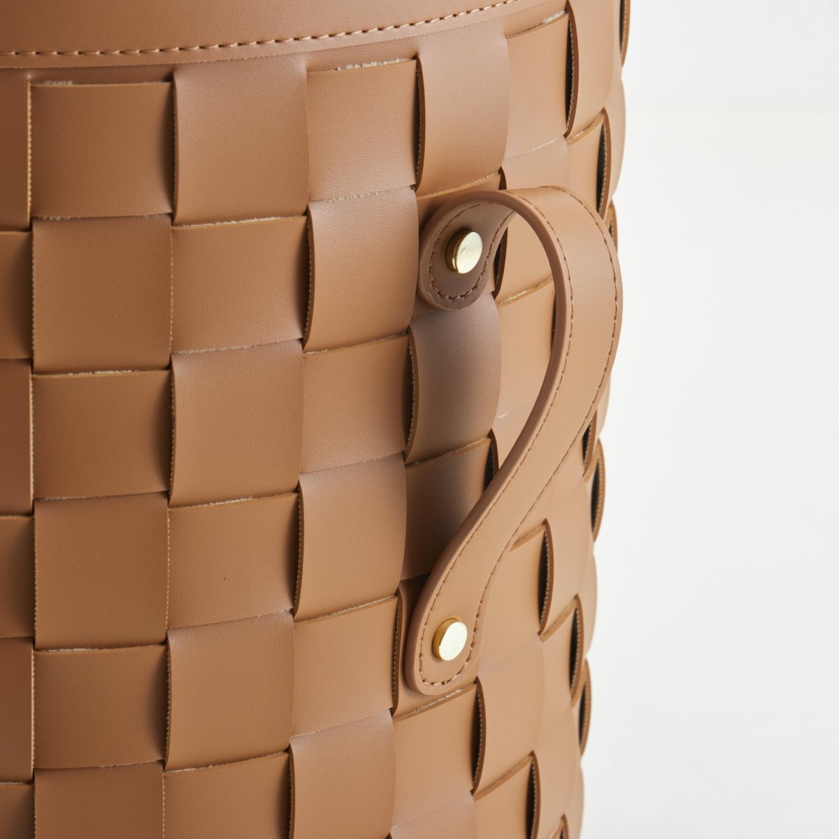 Wicker Storage Box Leather Storage Basket With Lid - Daamaira Home and Living Ltd