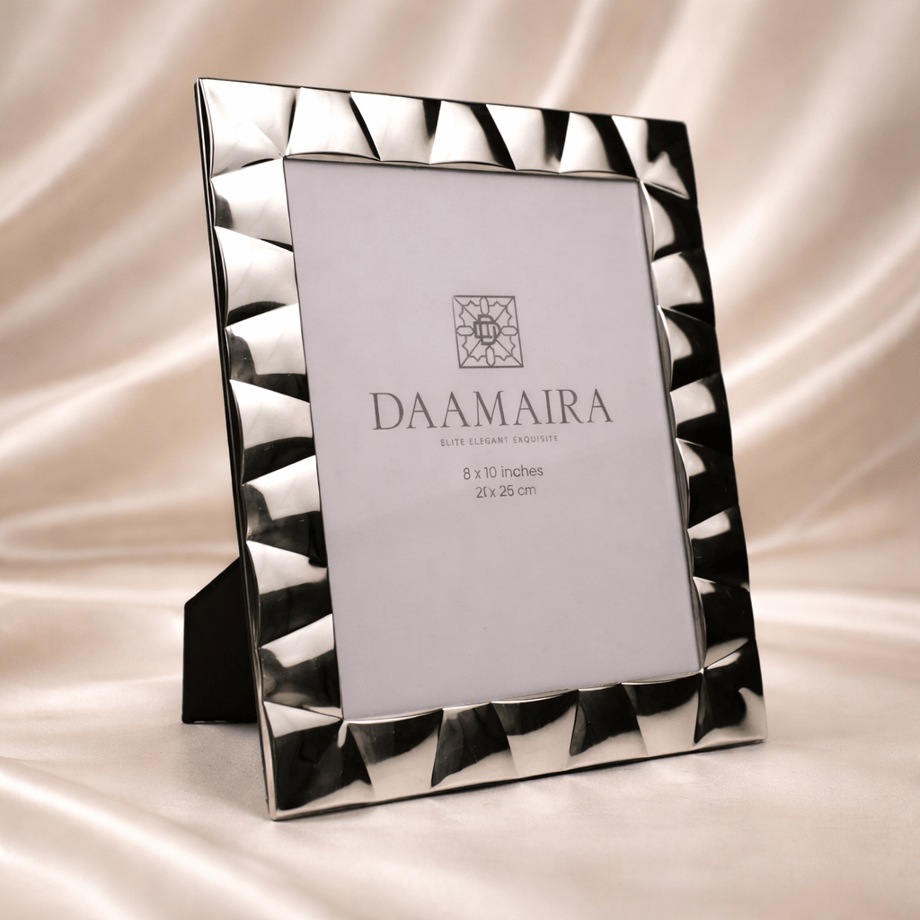 Luxury Faceted Photo Frame (20 x 25 cm) - Daamaira Home and Living Ltd