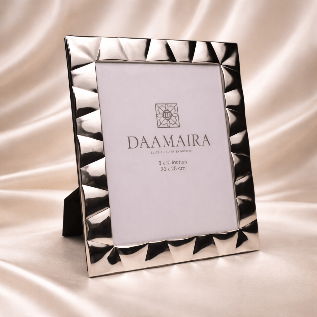 Luxury Faceted Photo Frame (20 x 25 cm) - Daamaira Home and Living Ltd