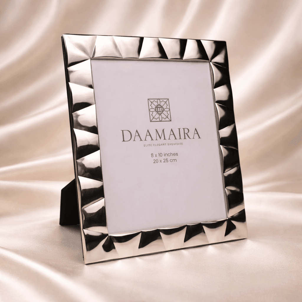 Luxury Faceted Photo Frame (20 x 25 cm) - Daamaira Home and Living Ltd