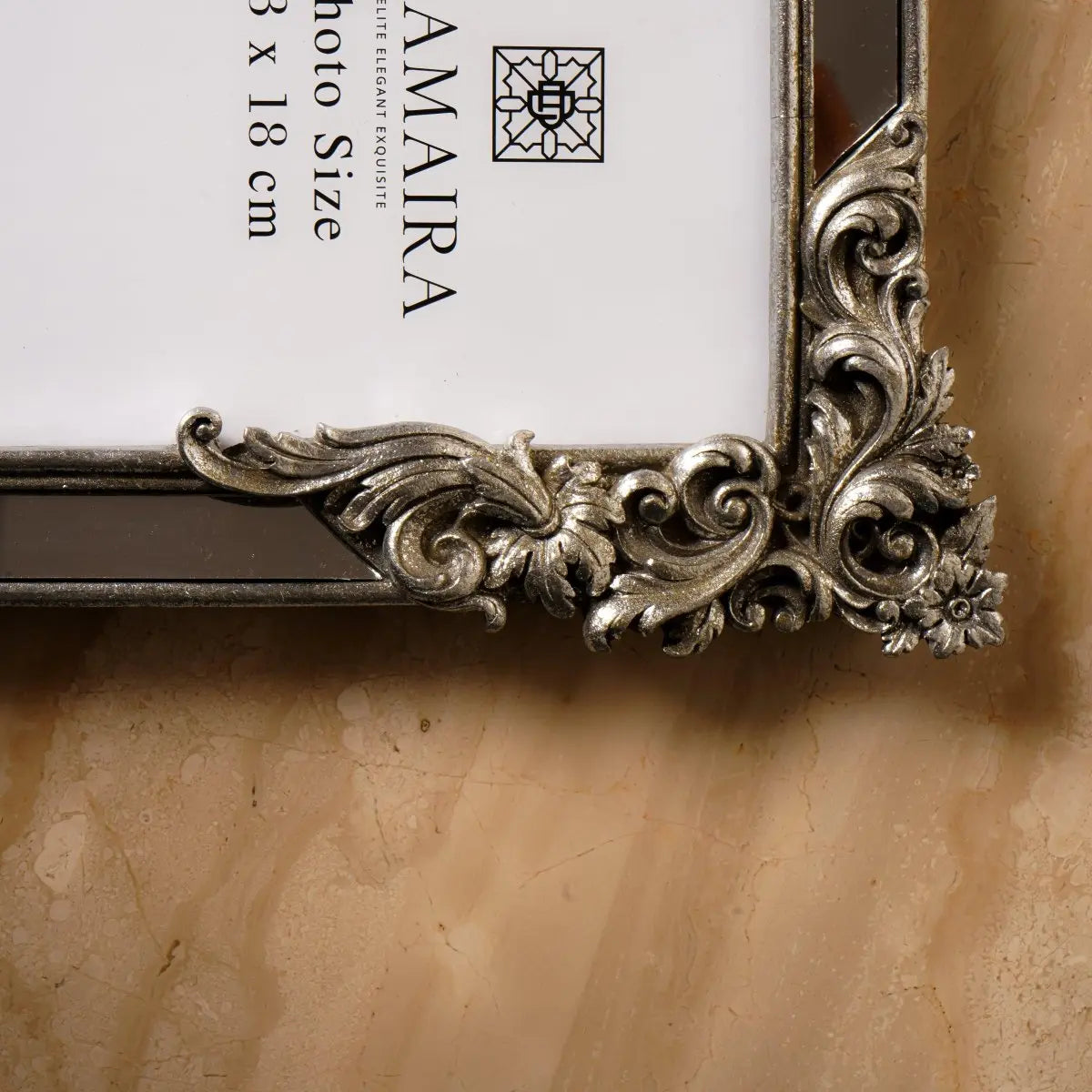 Photo Frames Mirror Photo Frame - Daamaira Home and Living Ltd