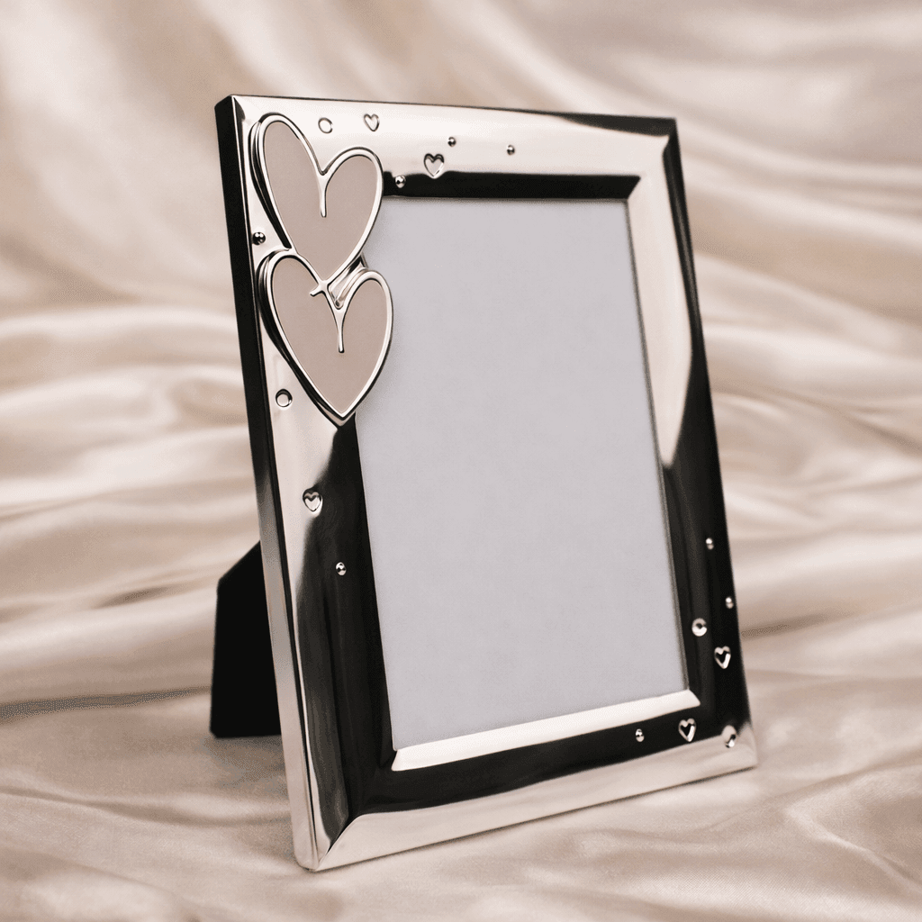 Romantic Hearts Photo Frame (14 x 19 cm) - Daamaira Home and Living Ltd