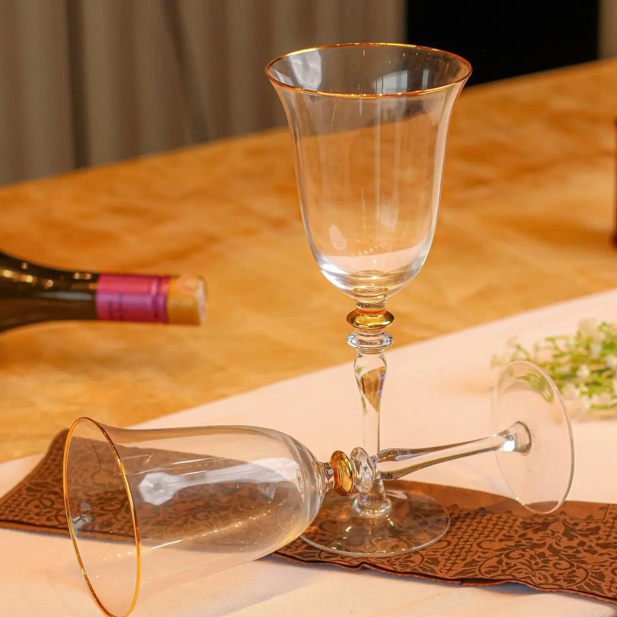 Drinking Glasses Royale Set Of 4 Wine Glasses with Gift Box - Daamaira Home and Living Ltd