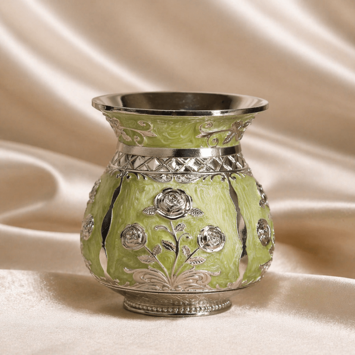Silver Bloom Kalash - Daamaira Home and Living Ltd