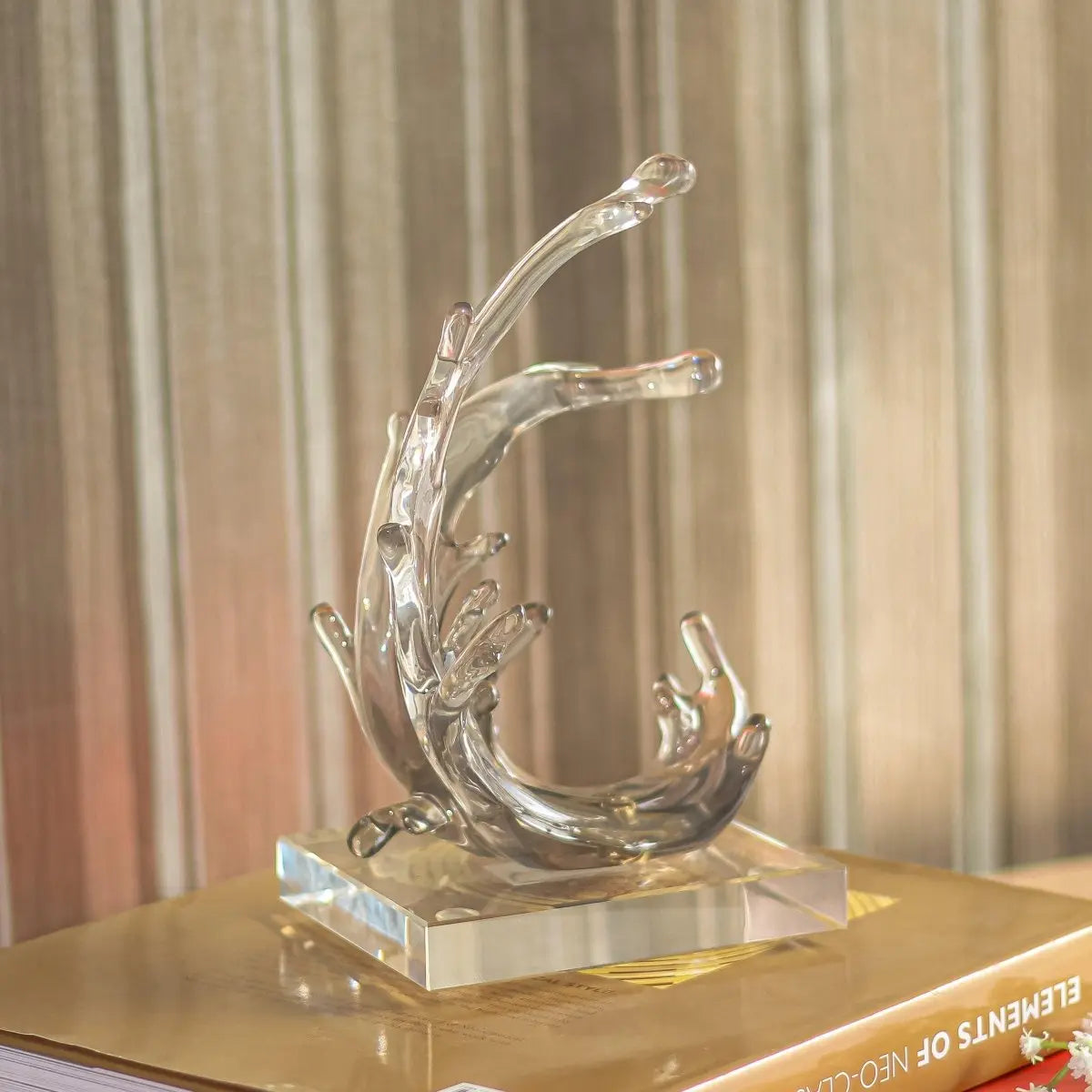 Sculptures & Figurines Water Splashing - Small - Daamaira Home and Living Ltd