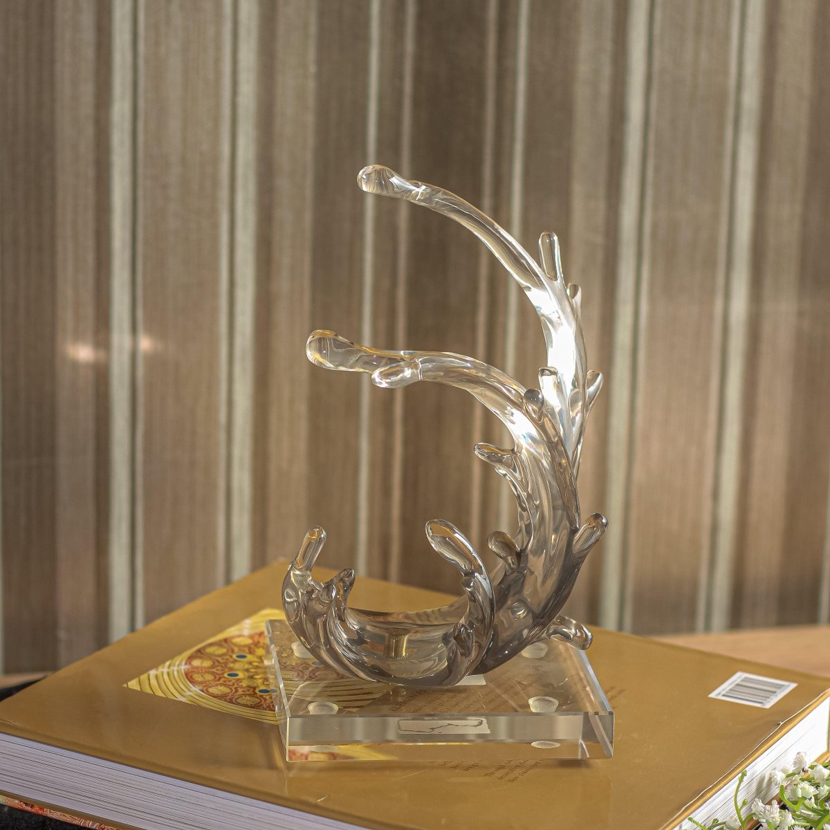 Sculptures & Figurines Water Splashing - Small - Daamaira Home and Living Ltd