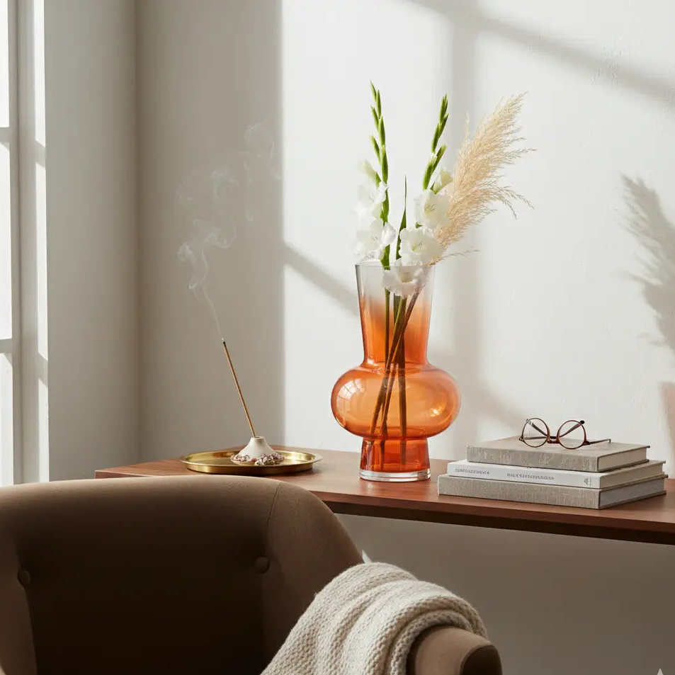 🎁 Orange Ombre Tall Flower Vase