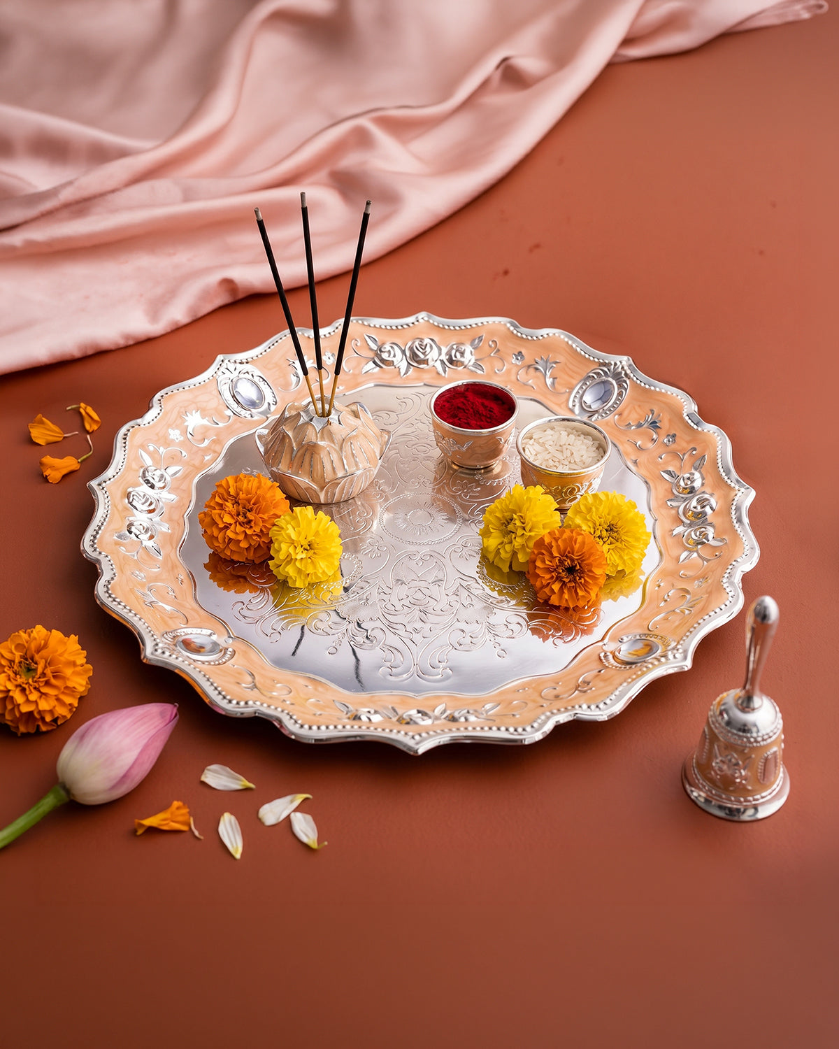 Daamaira gift option