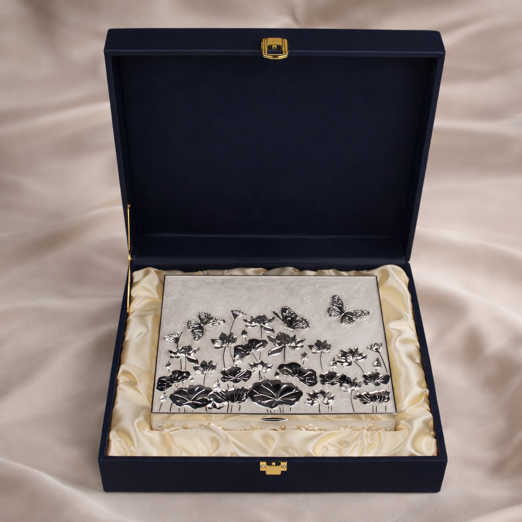 Butterfly Lotus Dry Fruit Box