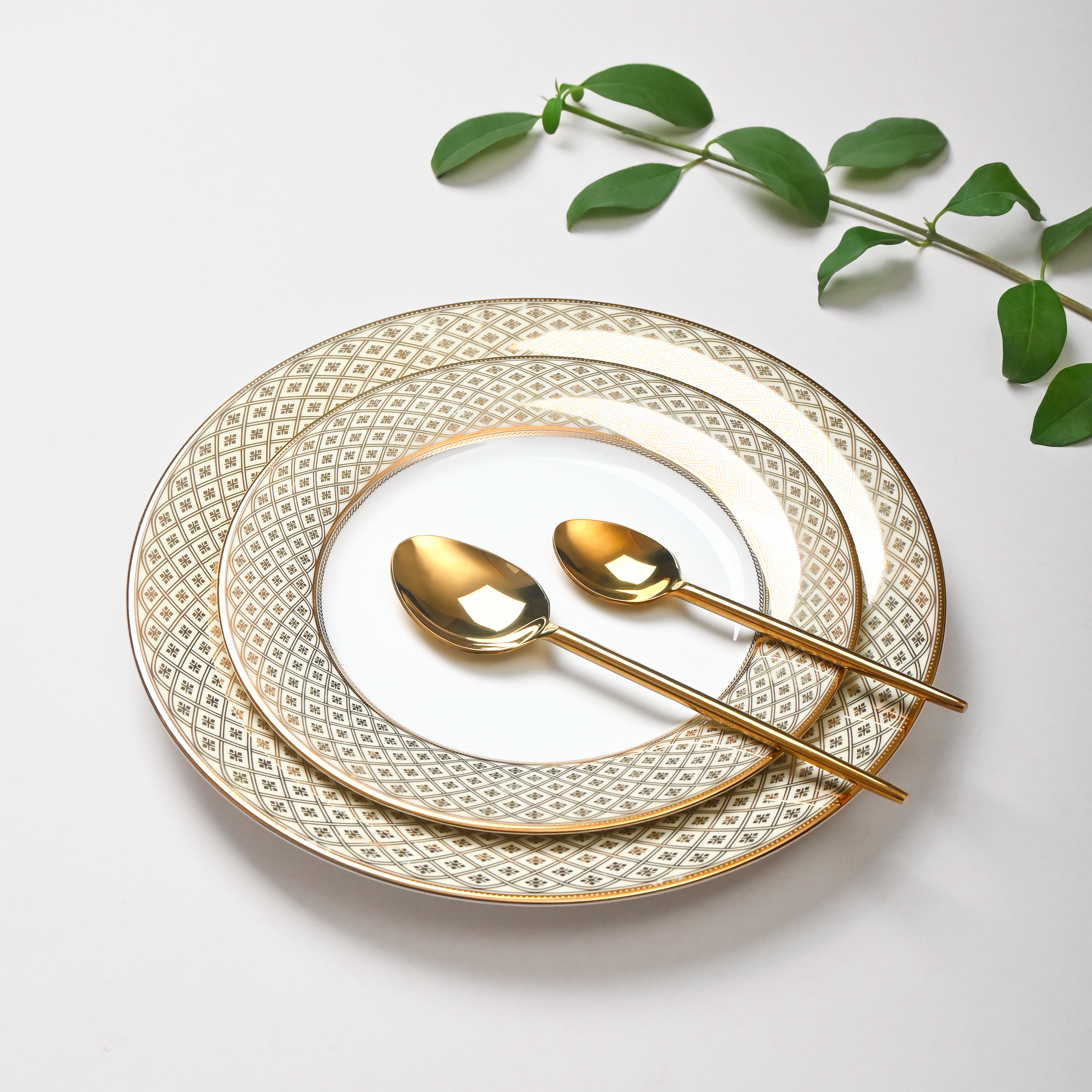 Porcelain Dinner Set 41pc | Gold | Jewel Cream ICHKAN by Day To Day