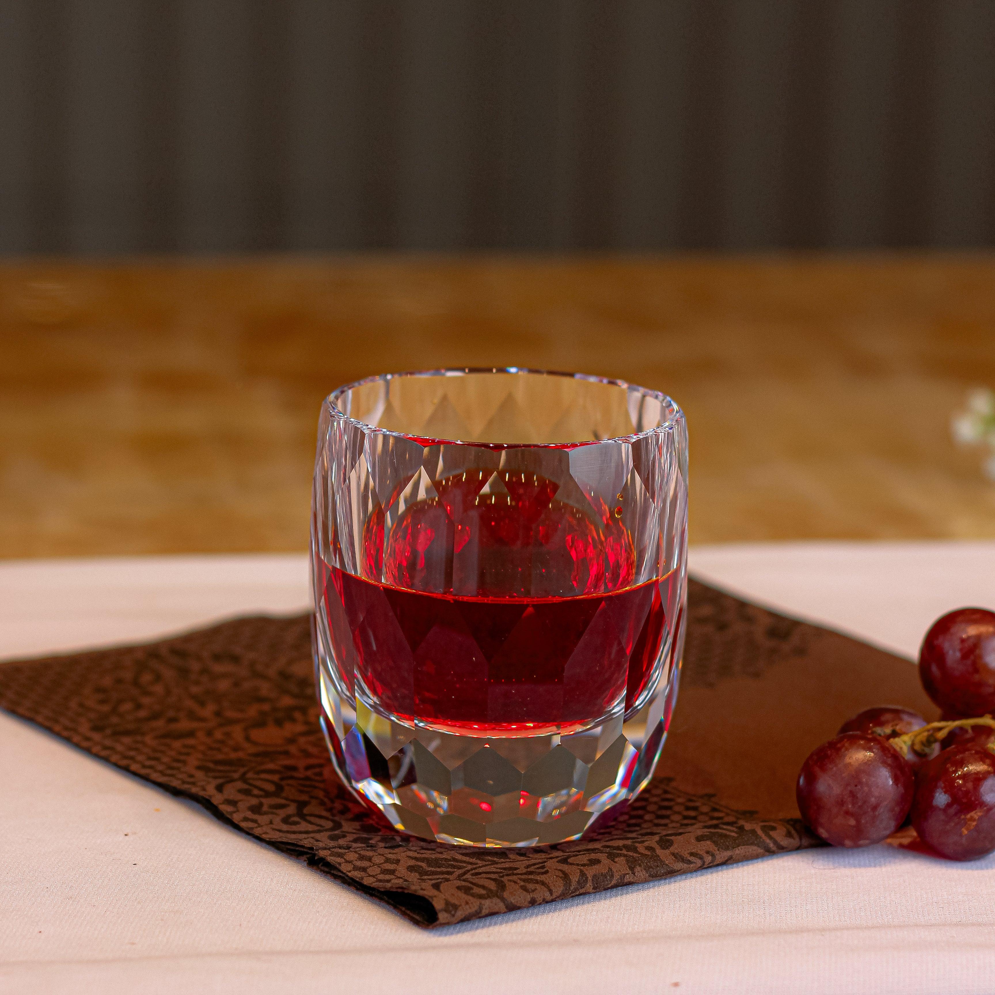 The Diamond Glass Set Of 2