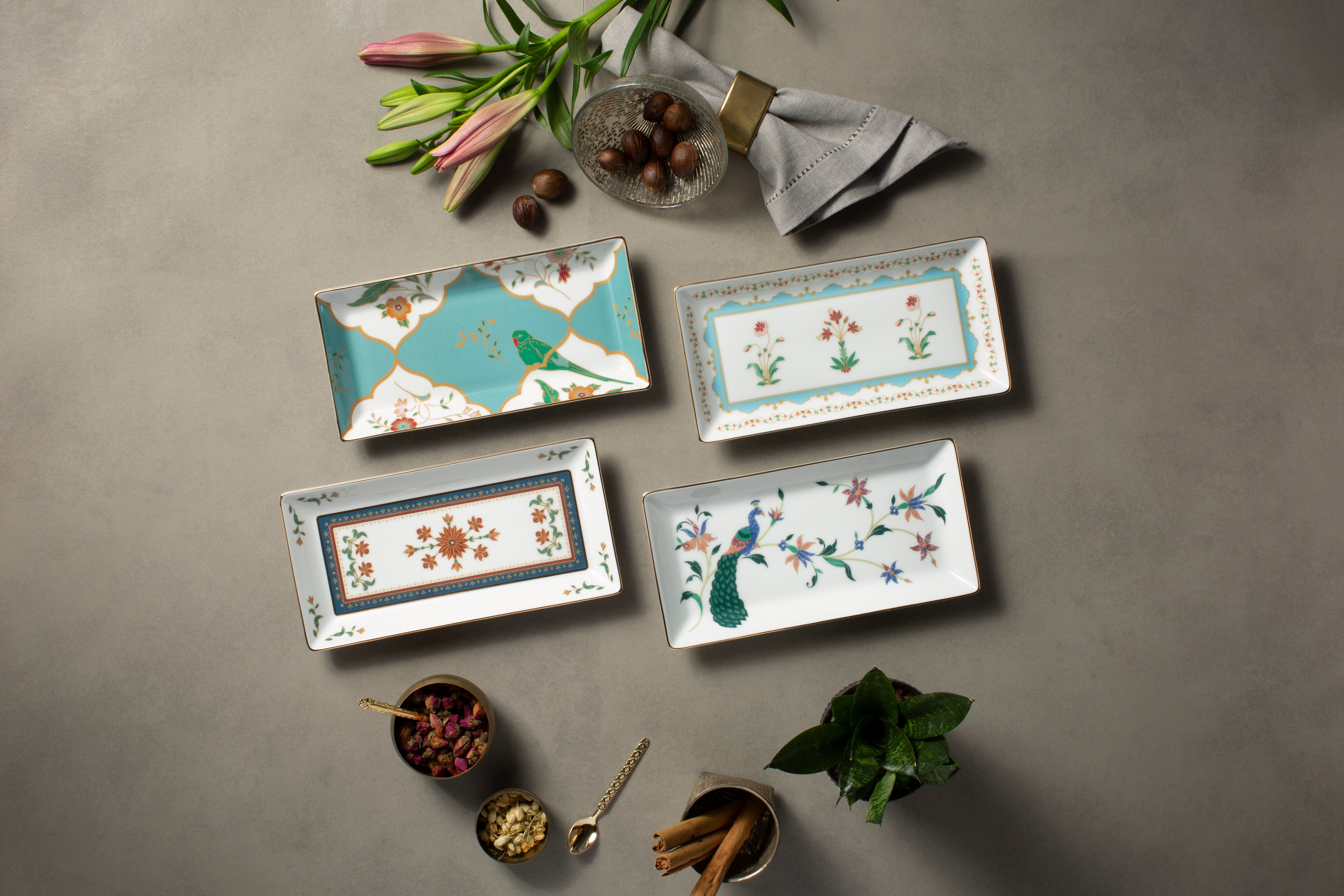 Noritake BOUNTIFUL GARDEN  RECTANGULAR TRAY 24CM WGB