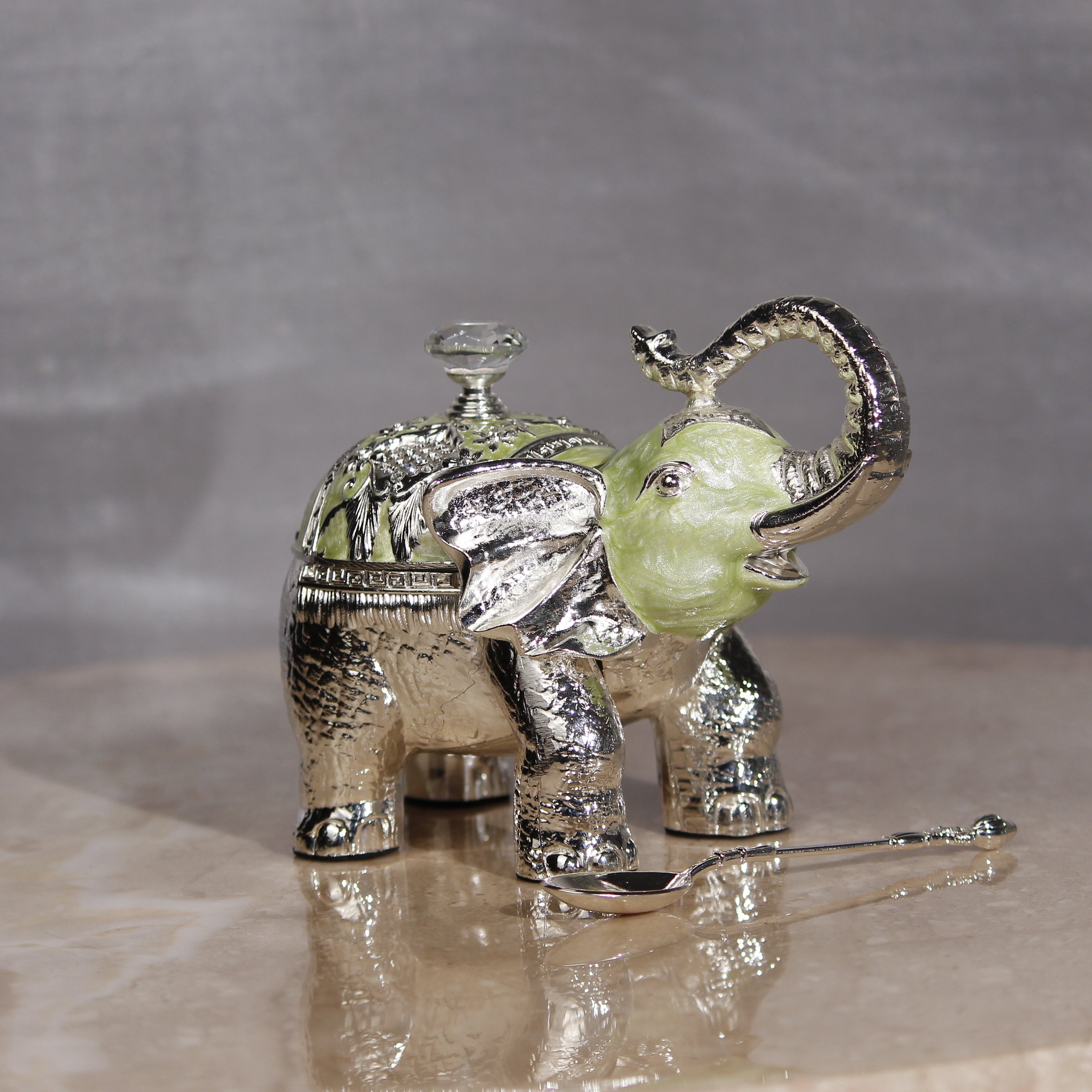 Royal Elephant Sugar Pot with Spoon (11 x 12 cm)
