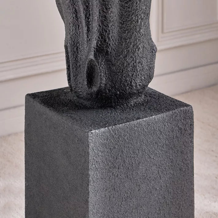 Majestic Horse Head Planter - Medium (144.7cm)