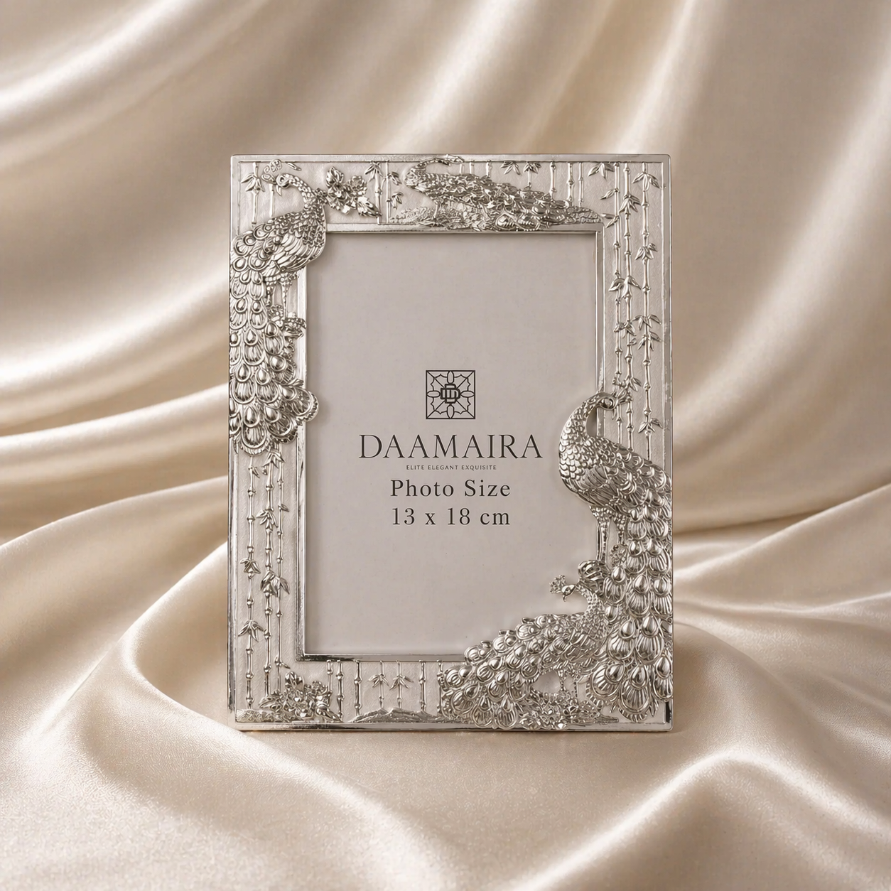 Royal Peacock Photo Frame (13 x 18 cm)