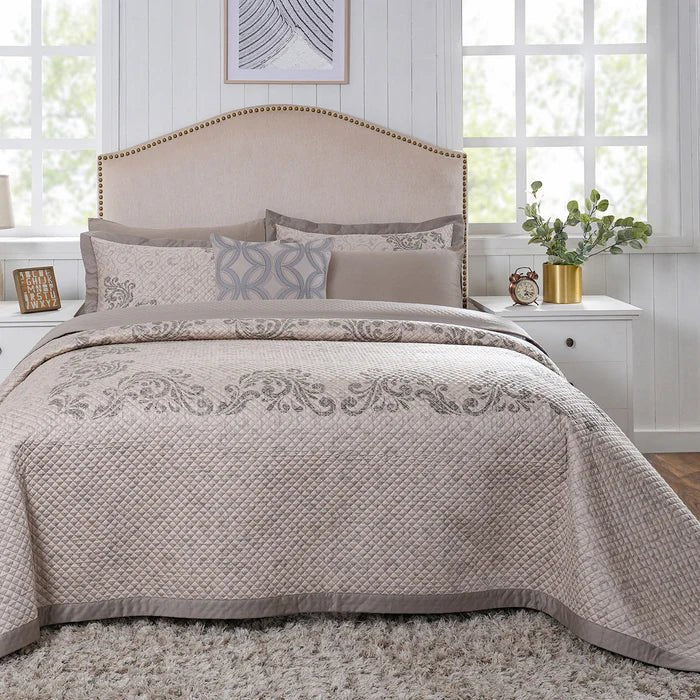 Classical Ornate Seamless Scroll || 8 - Pcs Quilt/Qulited Bed Cover Set - Neutral - Daamaira Home and Living Ltd