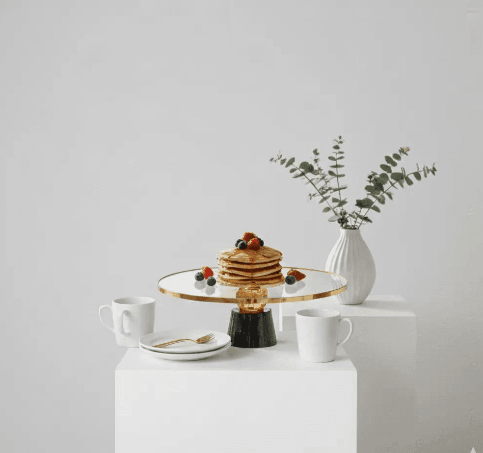 Decorative Platters Crystal Base Cake Stand - Daamaira Home and Living Ltd