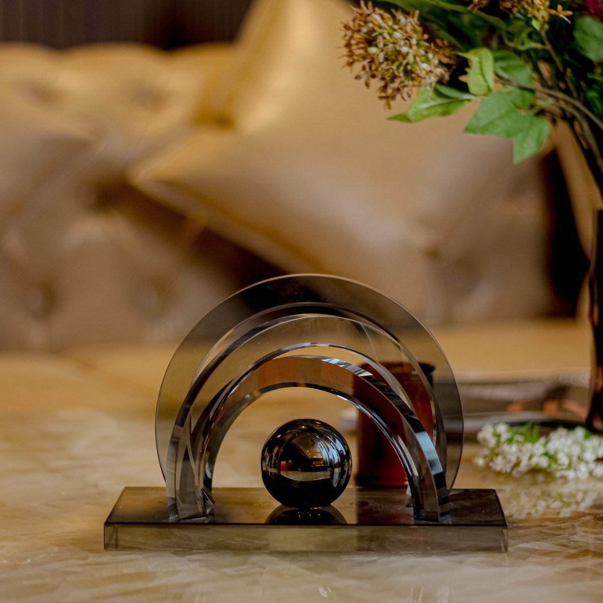 Decor Objects Crystal Sculpture - Daamaira Home and Living Ltd