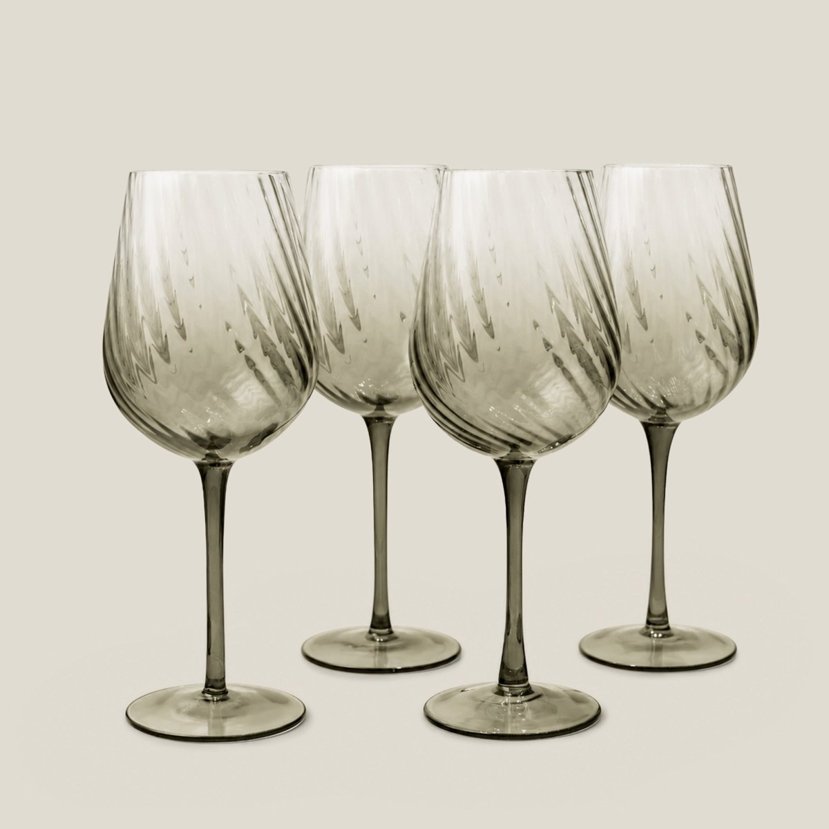 Drinking Glasses Emerald Set Of 4 Wine Glasses - Daamaira Home and Living Ltd