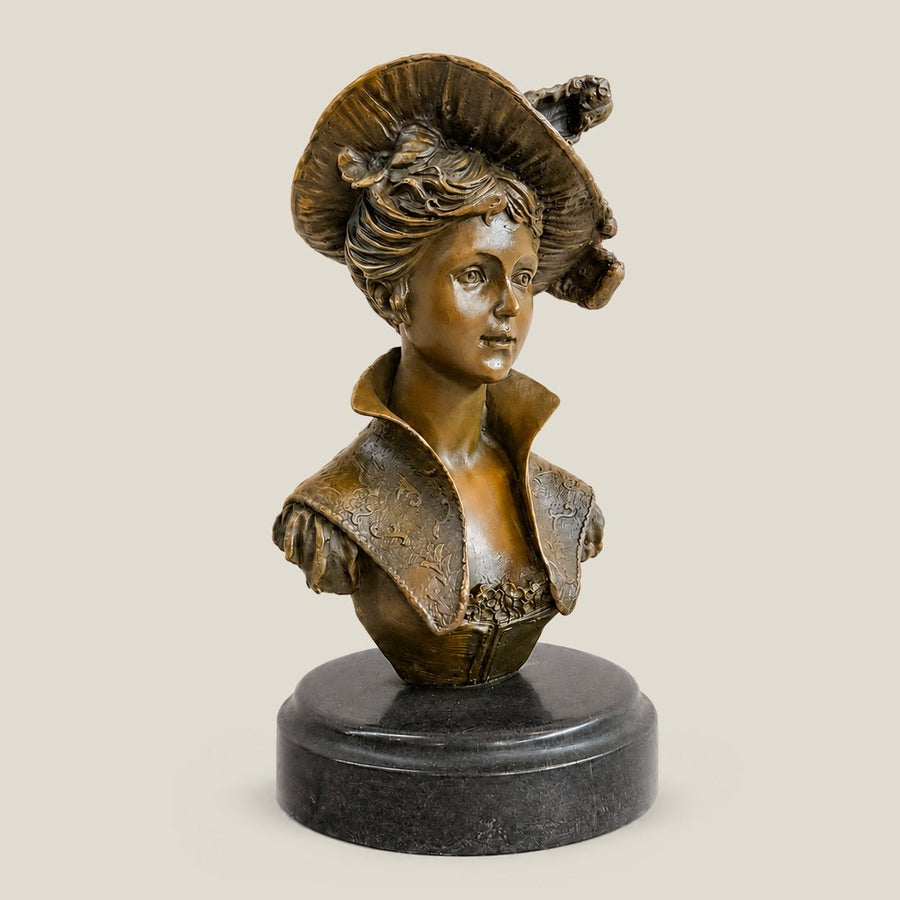 Lady Elowen Sculpture