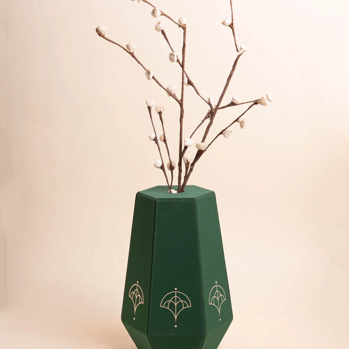 Naxora Vase - Small - Daamaira Home and Living Ltd