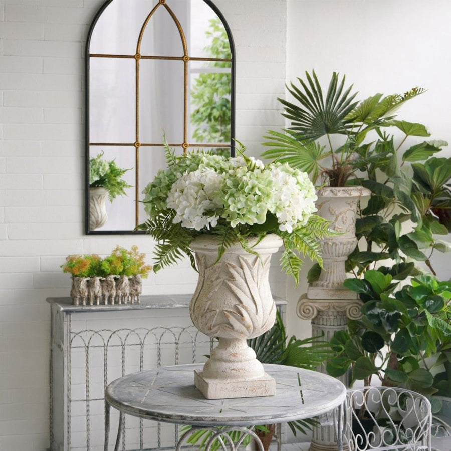 Neo Classical Planter