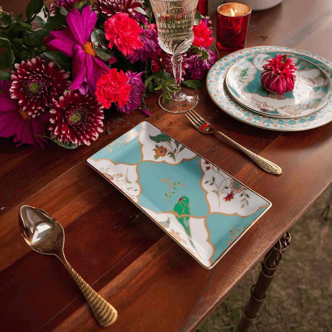 RECTANGULAR TRAY Noritake LODI'S MORNING RECTANGULAR TRAY - Daamaira Home and Living Ltd