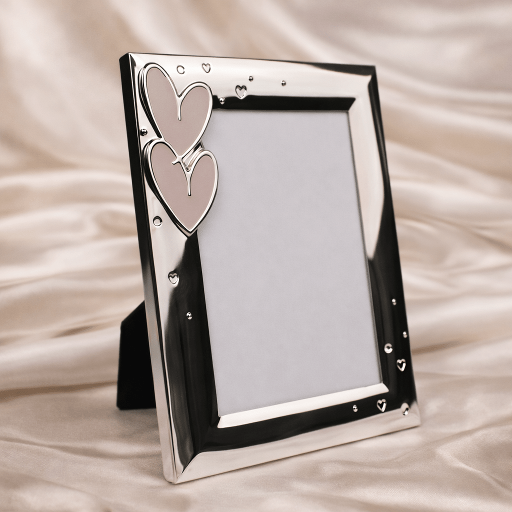 Romantic Hearts Photo Frame (14 x 19 cm) - Daamaira Home and Living Ltd