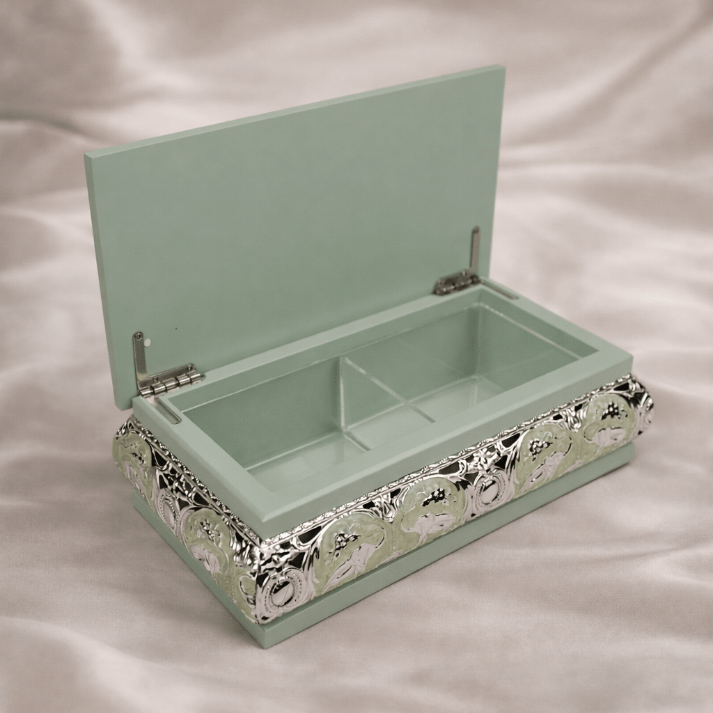 Royal Elephant Lid Dry Fruit Box - Daamaira Home and Living Ltd