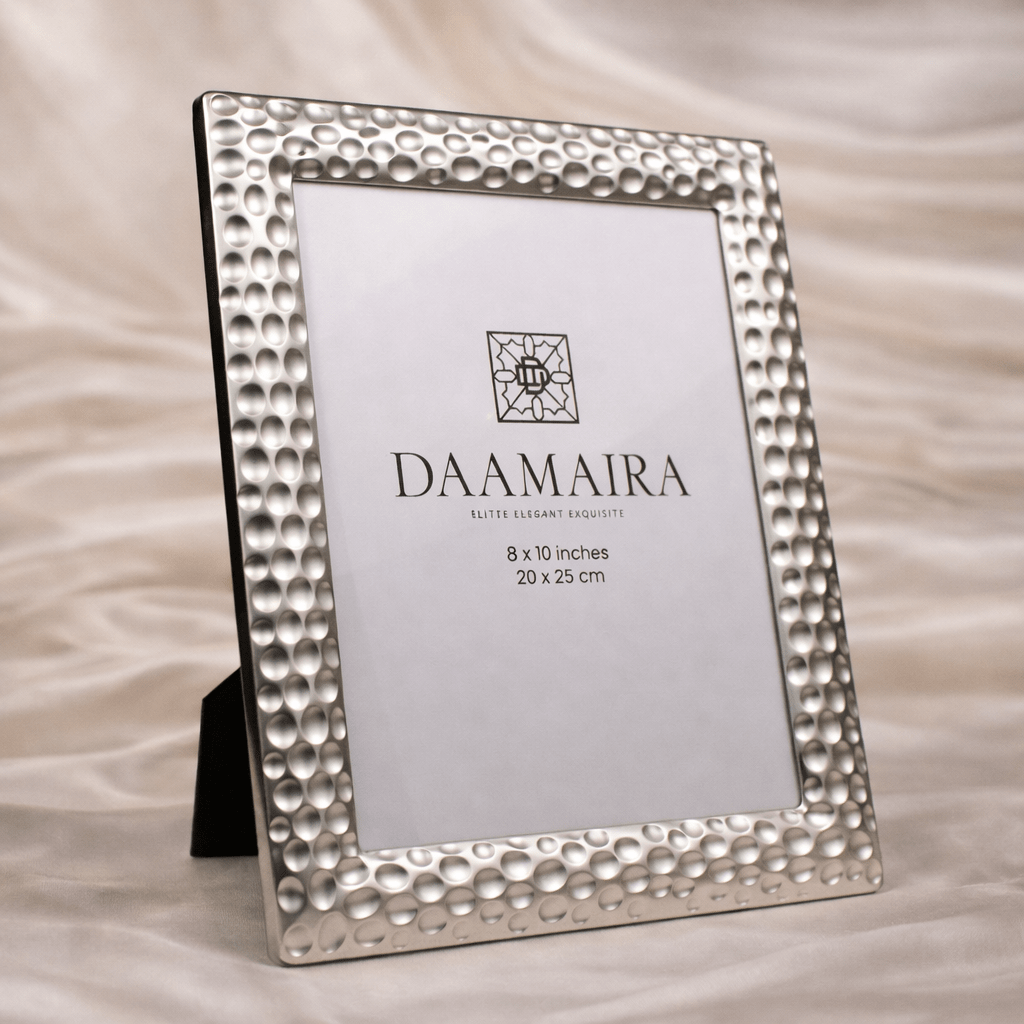 Silver dimple photo frame (20 x 25 cm) - Daamaira Home and Living Ltd