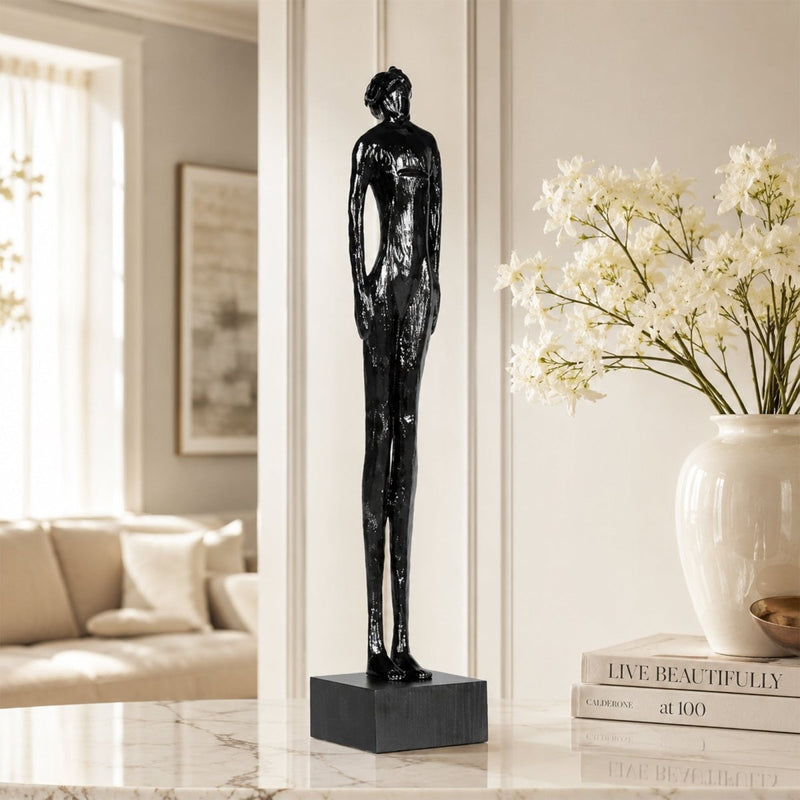 The Standing Muse — image 3