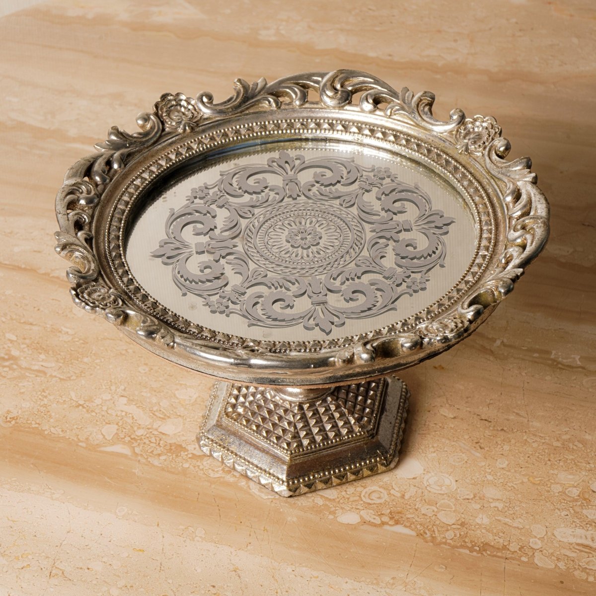 Serving Platter The Elite Cake Stand - Daamaira Home and Living Ltd