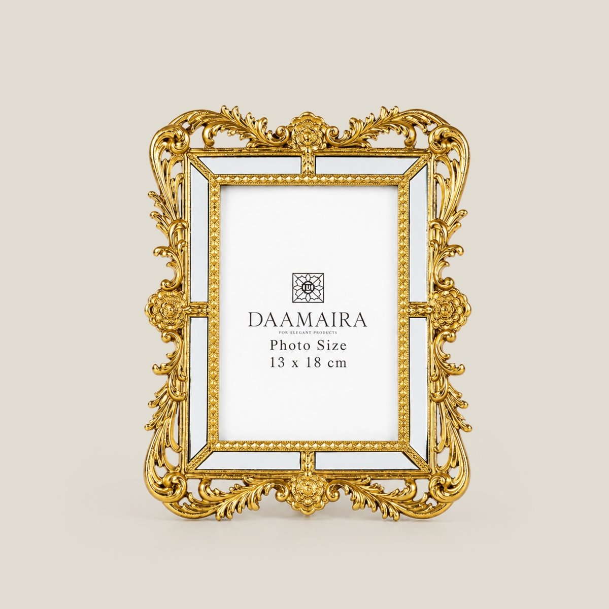 Photo Frames The Esctasy Photo Frame - Gold - Daamaira Home and Living Ltd