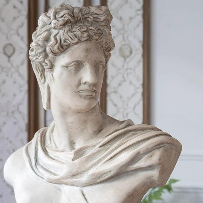 The French Bust Statue — image 3