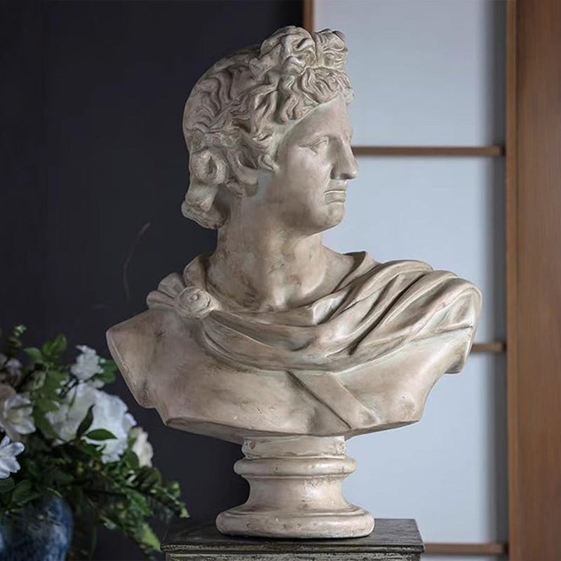 The French Bust Statue — image 4