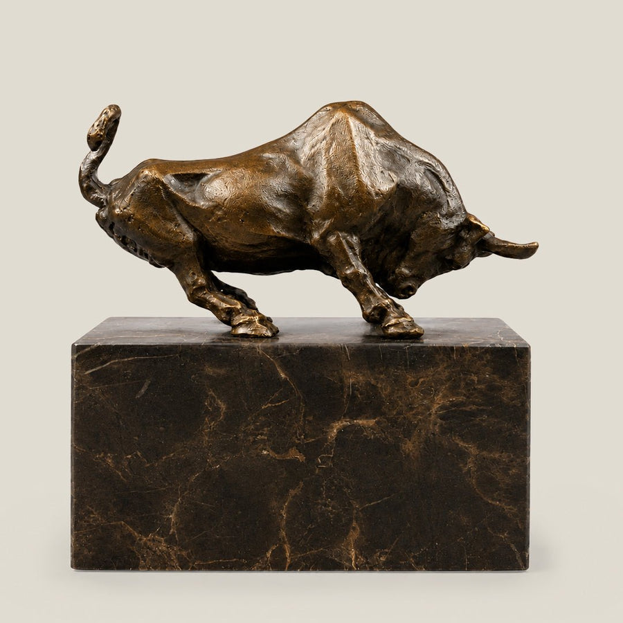 The Momentum Bull