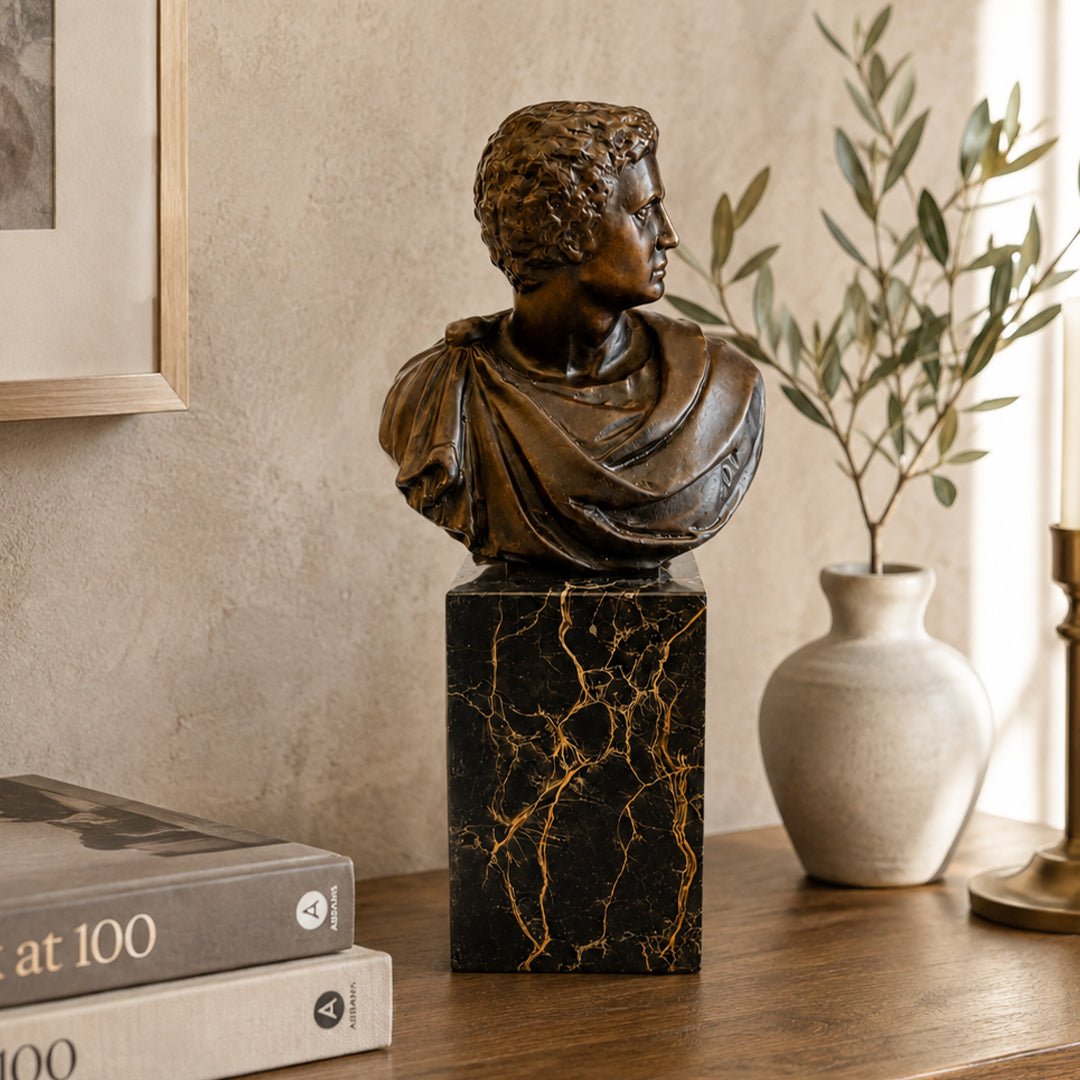 The Patrician Bust - Daamaira Home and Living Ltd