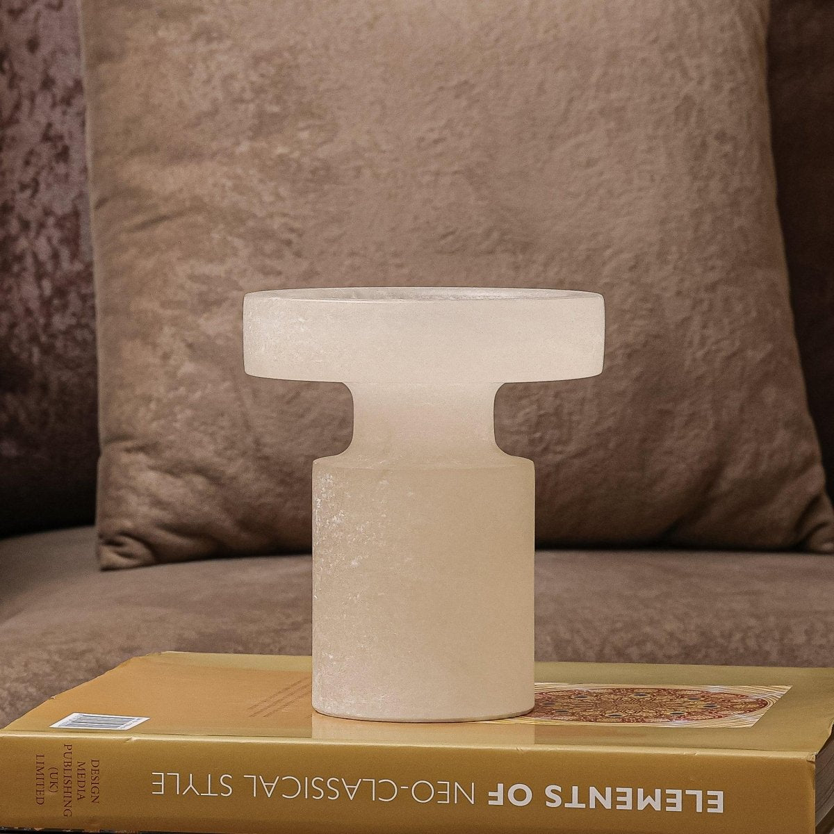 Decor Objects White Onyx Decor Piece - Daamaira Home and Living Ltd